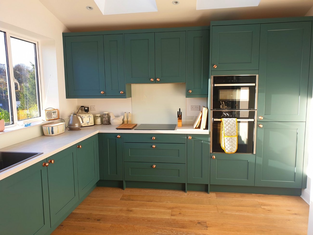 Green Shaker kitchen in West Yorkshire - Kesseler Kitchens